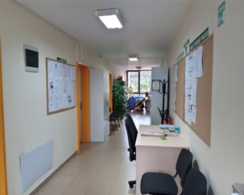 Спад на безработицата и ръст на свободните работни места в Кюстендил