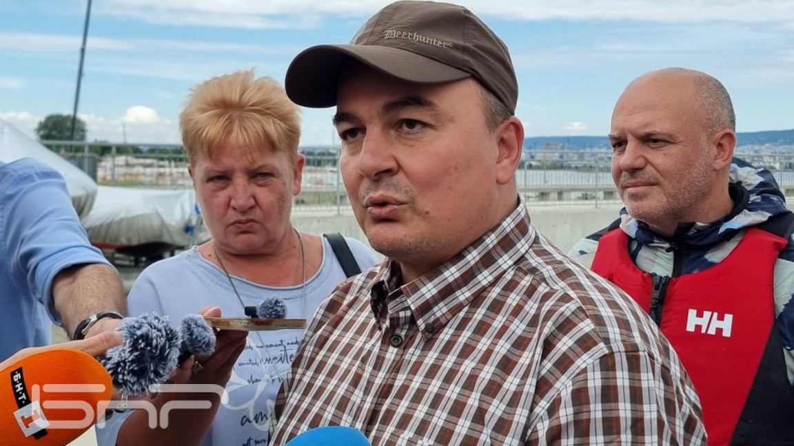 Половин тон черна мида и бракониери: Разбиха схема за незаконен улов край Варна Половин тон черна мида и бракониери: Разбиха схема за незаконен улов край Варна