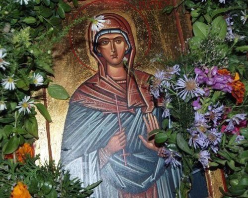 Църквата почита света преподобна мъченица Параскева Римлянка
