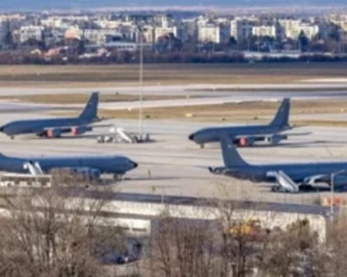 Американски самолети цистерни кацат у нас! До 8 машини и 250 военни идват в България