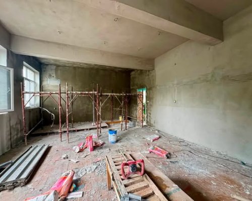 Модерна и приветлива класна стая за първокласниците в село Катунци