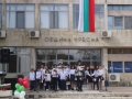 Учениците от СОУ  Св. Паисий Хилендарски” в Кресна рецитираха  Аз съм българче” по повод 138-годишнината от Освобождението на България