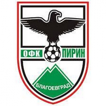 Лудогорец  и съдията победиха  Пирин  с 3:1 в Благоевград