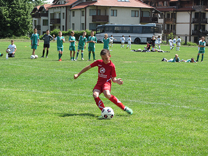 И Нотингам Форест идва за детския футболен фестивал - Evima Cup Bansko 2016 И Нотингам Форест идва за детския футболен фестивал - Evima Cup Bansko 2016