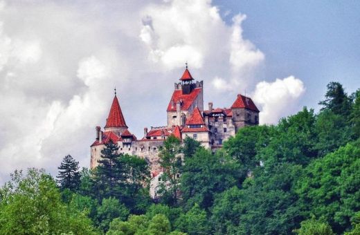 Продават Замъка на Дракула за 66 млн. долара Продават Замъка на Дракула за 66 млн. долара