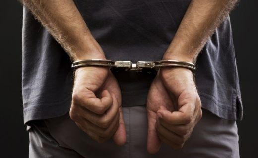 Криминалнопроявеният благоевградчанин Димитър Кожухаров - Рендето арестуван от охраната на  Кауфланд  с 12 кутии бонбони