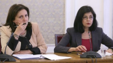 Нов трус - реформаторите излизат, ако пак се бламира антикорупцията на Кунева