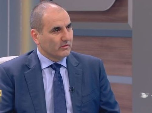 Цветанов: Силите, които с БСП искаха да свалят кабинета Борисов” през 2012, сега се договарят с ДСБ Цветанов: Силите, които с БСП искаха да свалят кабинета Борисов” през 2012, сега се договарят с ДСБ