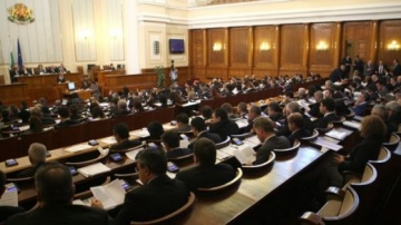 Внасят новите промени на Изборния кодекс в парламента