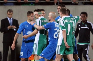 Шампионът и лидер в класирането Лудогорец победи Левски с 2:0