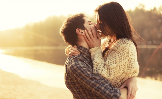 Ден на целувката! 11 важни причини да се целуваме повече