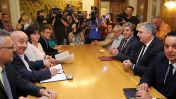 АБВ и БСП се обединиха за смяна на модела ГЕРБ в президентската институция