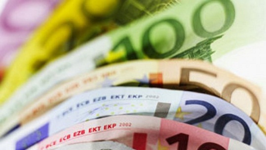 Задържаха за 1 млн. евро подкуп зам.-шефа на румънската Централна банка