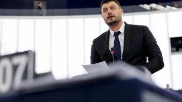 Бареков: Подкрепям Борисов за президент, защото се провали като премиер