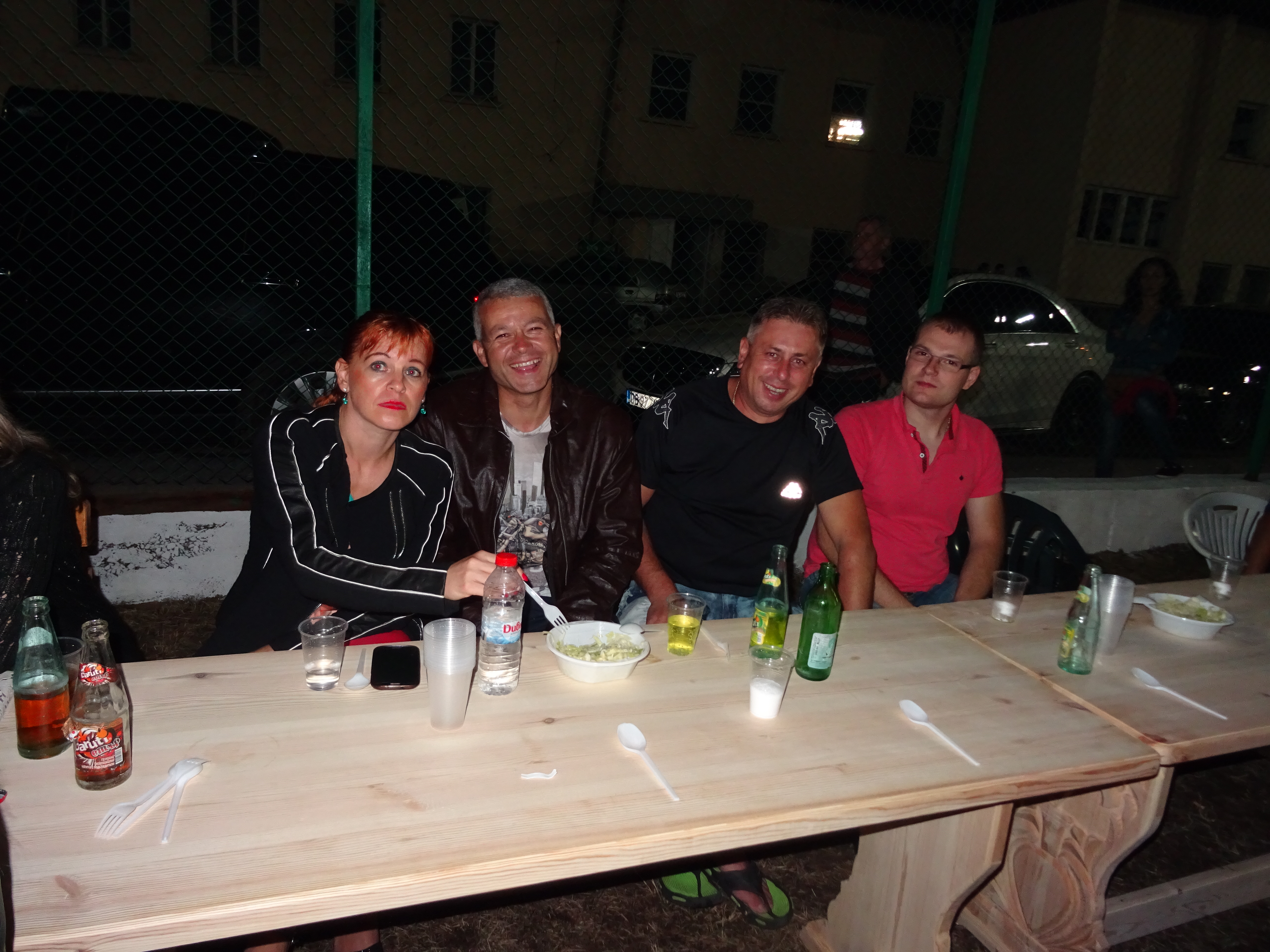 Грандиозен празник спретна кукерската група на Николай Аспарухов - "Талайката" в симитлийското евросело Черниче снимка 8