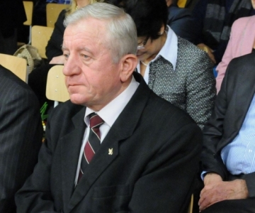 Ген. Михов за Румен Радев: Площадните оратори винаги са били слаби войници