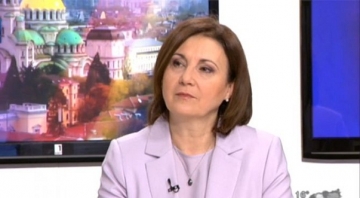 Скандал! Бъчварова тихомълком създава ново министерство