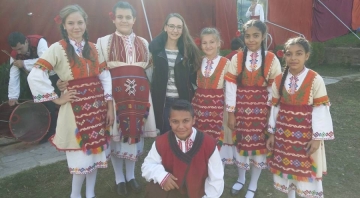 Таланти на Брежани и Крупник с награди от  Малешево пее и танцува