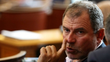 Методи Андреев: Над 700 000 десни избиратели са гласували за ген. Румен Радев