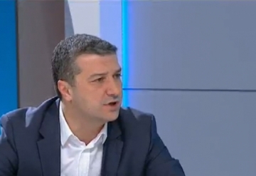 Драгомир Стойнев: Театърът с мандата на РБ трябва да приключи!