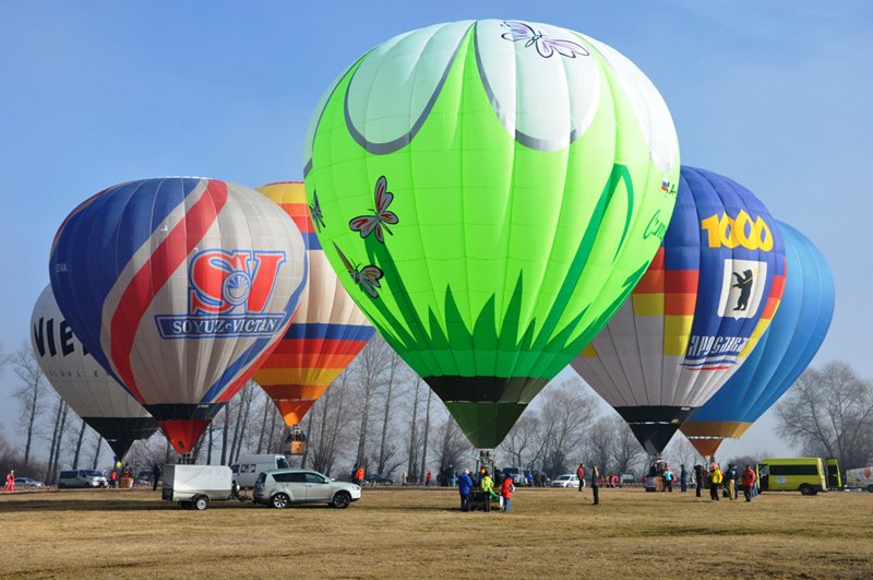 Завод за балони отваря врати в разложкото село Баня